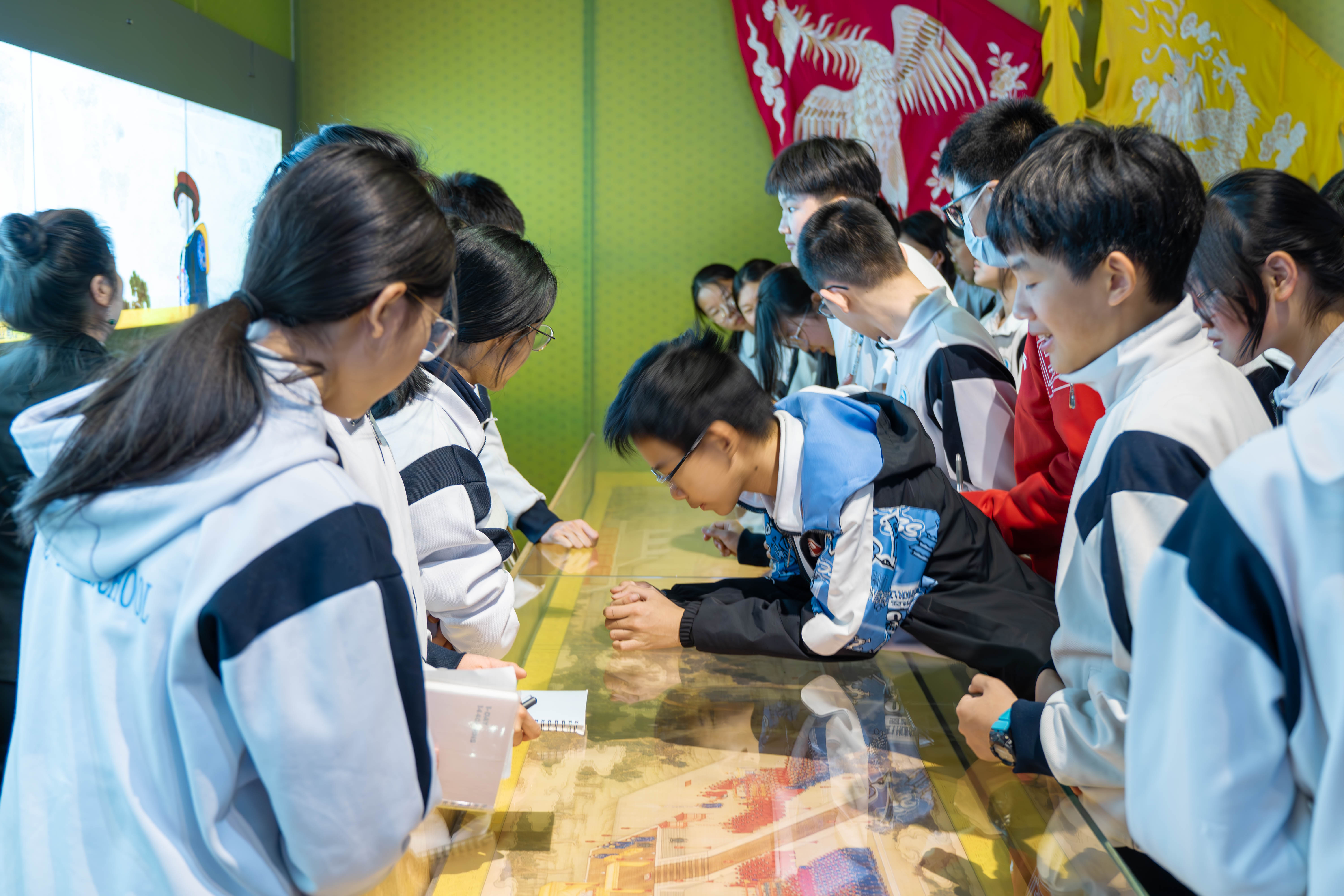 _ZTC9033-已增强-降噪-5.jpg